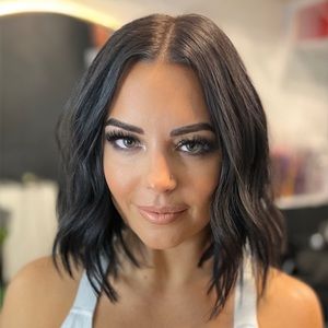 Meet your Posher, Alexandra